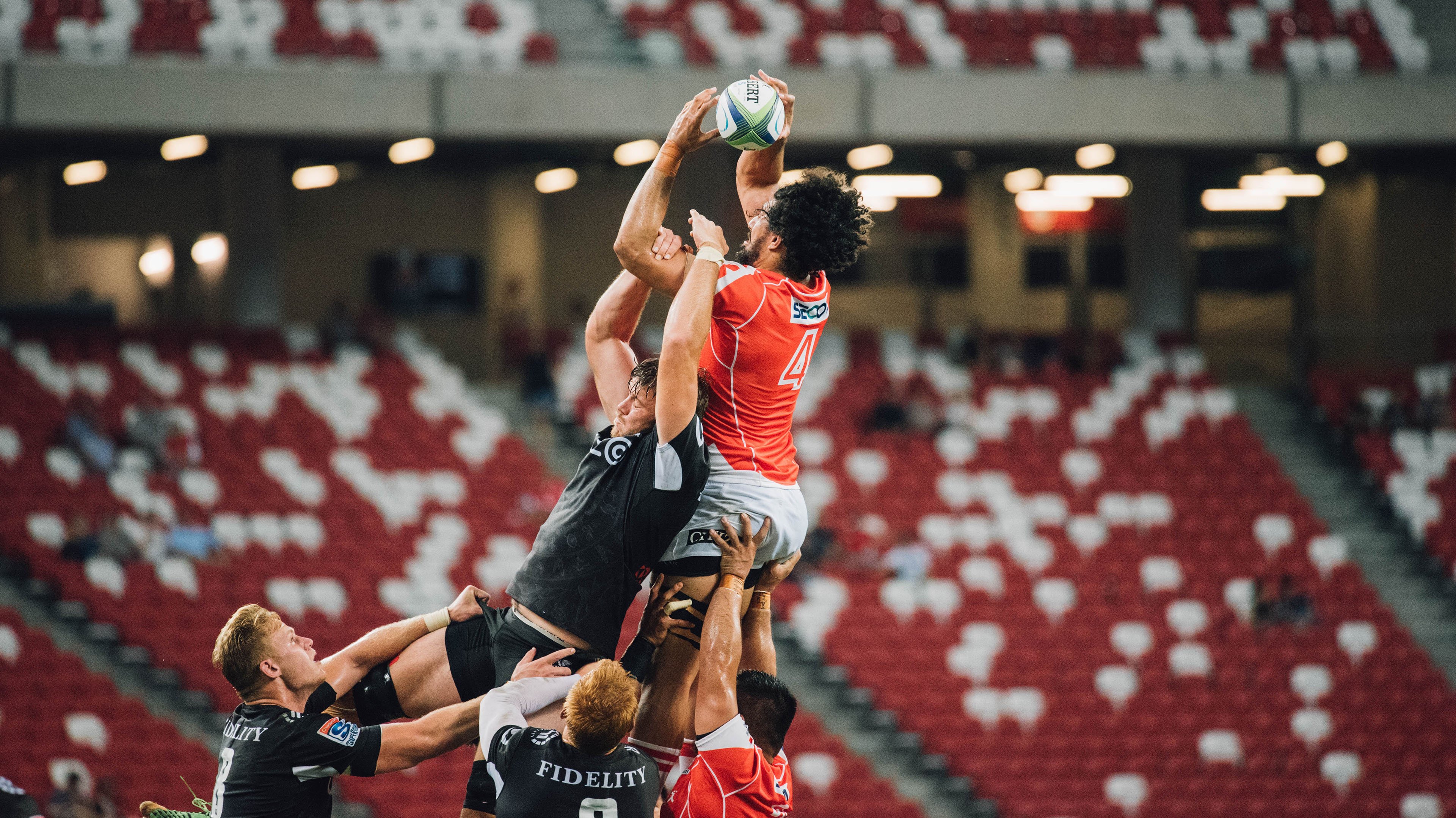 星空电竞在线平台登录入口-《探索未来：电竞产业的虚拟现实科技应用》，未来电竞市场前景巨大