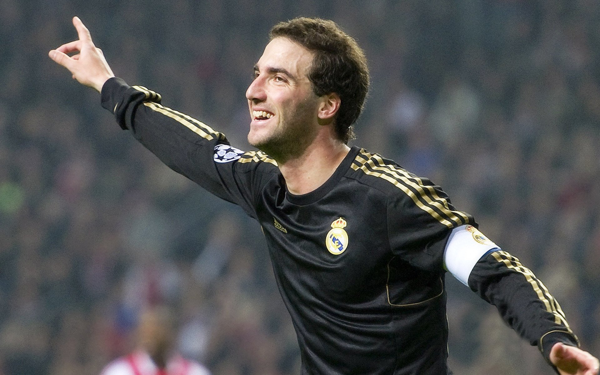 星空娱乐app-克罗地亚队阵容齐整，战胜对手实至名归，克罗地亚队大名单